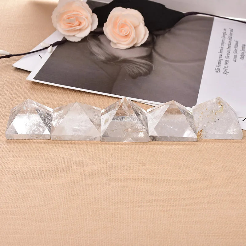 Natural Clear Quartz Pyramid – Healing Stone for Chakra and Reiki, Crystal Point Tower for Meditation and Home Decor