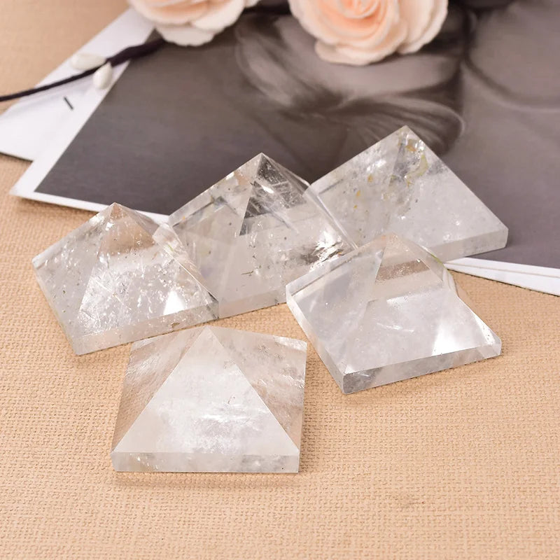 Natural Clear Quartz Pyramid – Healing Stone for Chakra and Reiki, Crystal Point Tower for Meditation and Home Decor