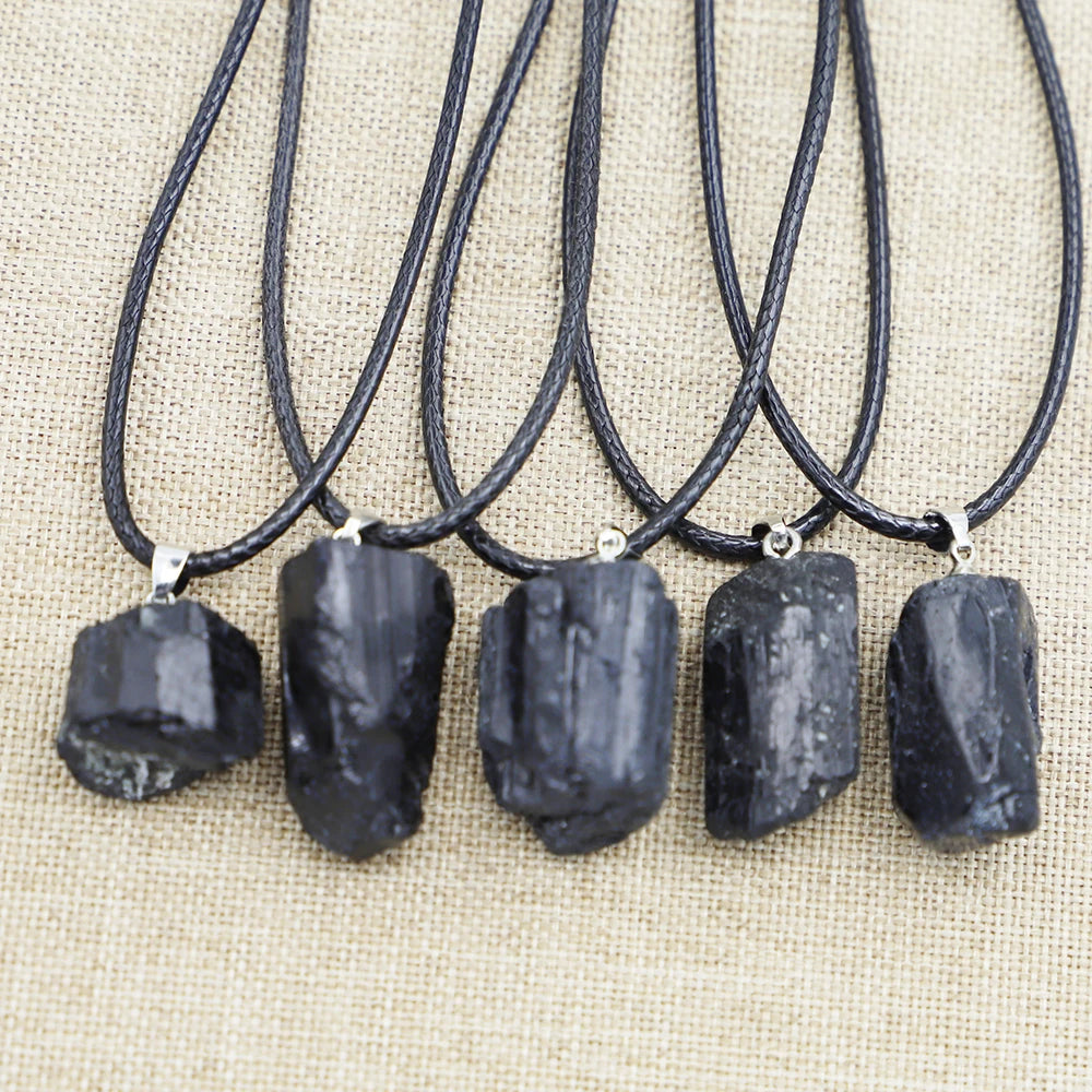 Natural Black Tourmaline Necklace Mineral Rock Chakra Jewelry omen Quartz Crystal Stone Pendant for Man Irregular Shape