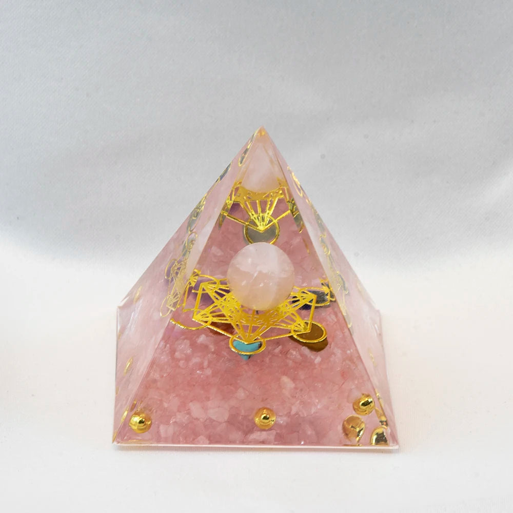 Natural Crystal Energy Generator Pyramid – Peridot and Amethyst Reiki Healing Chakra for Meditation and Home Decor