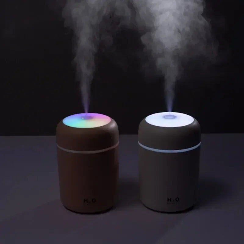 Compact LED Mini Humidifier & Essential Oil Diffuser