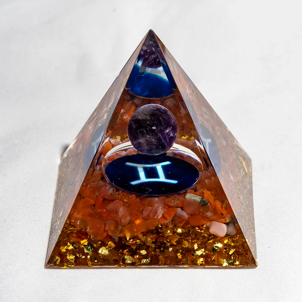 Natural Crystal Energy Generator Pyramid – Peridot and Amethyst Reiki Healing Chakra for Meditation and Home Decor